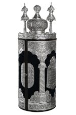Blue Velvet Solomon Pillars