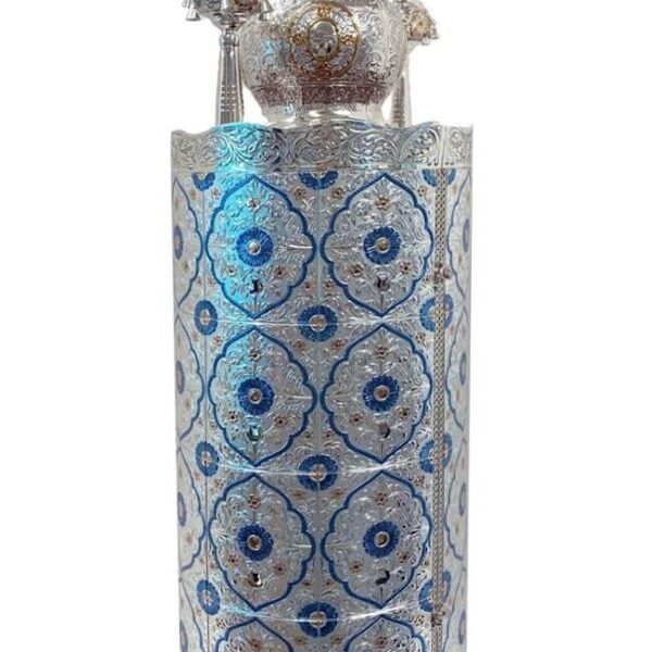 Shushan Torah Case