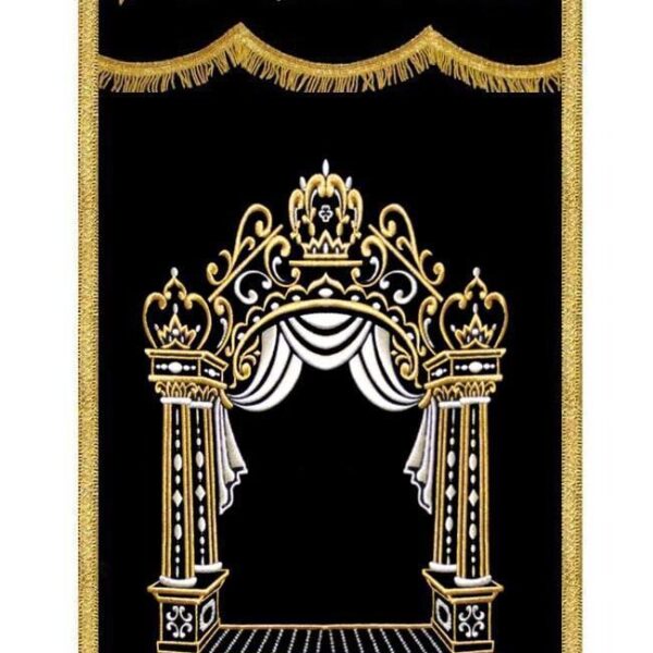 Gold & Siver Arch Parochet