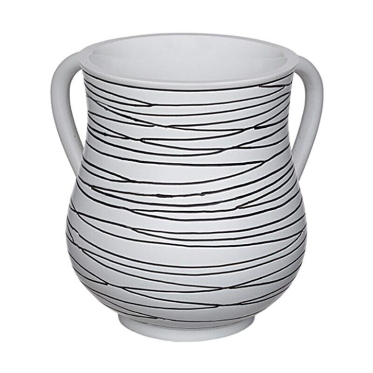 Polyresin White & Black Washing Cup