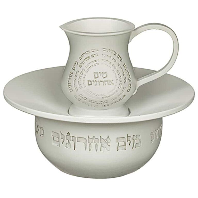 Modern off white polyresin mayim acharonim