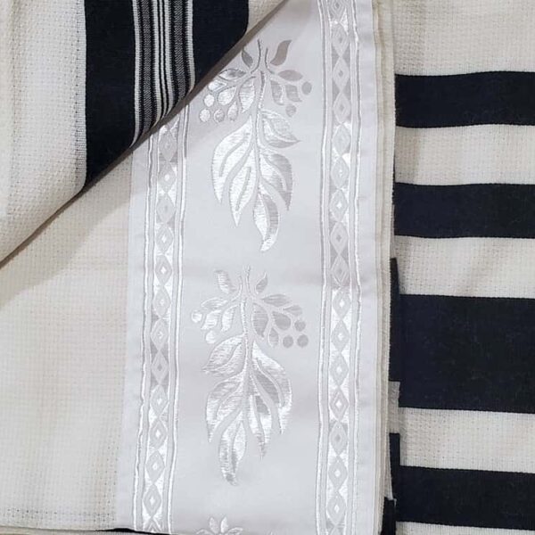 Npn-slip Textured Weave Tasbetz Tallit with White and Black Stripes